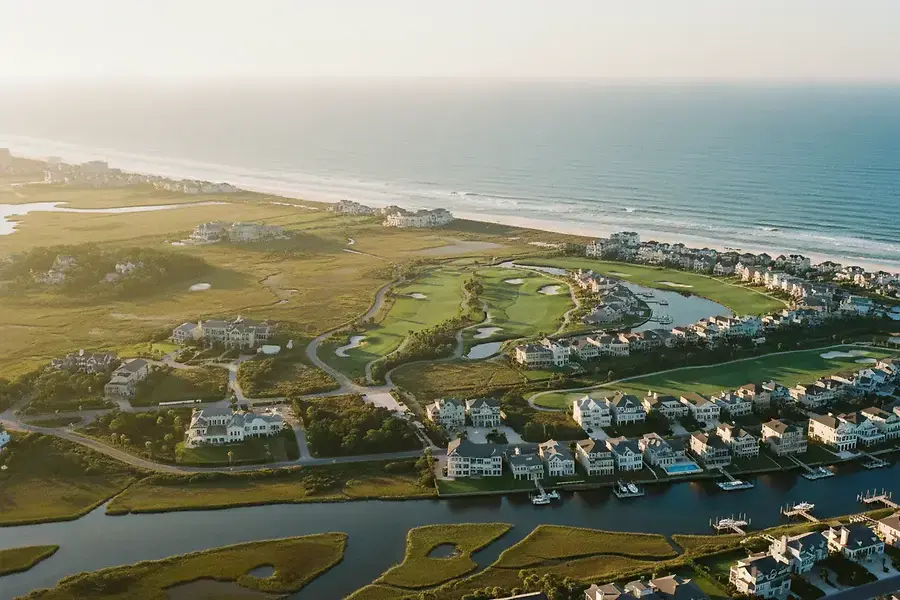 Choosing Between Charleston's Island Communities for Your Home