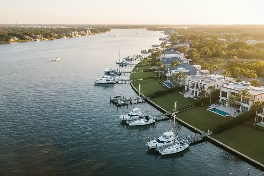 Jacksonville Waterfront Properties: Investment Value and Lifestyle Benefits