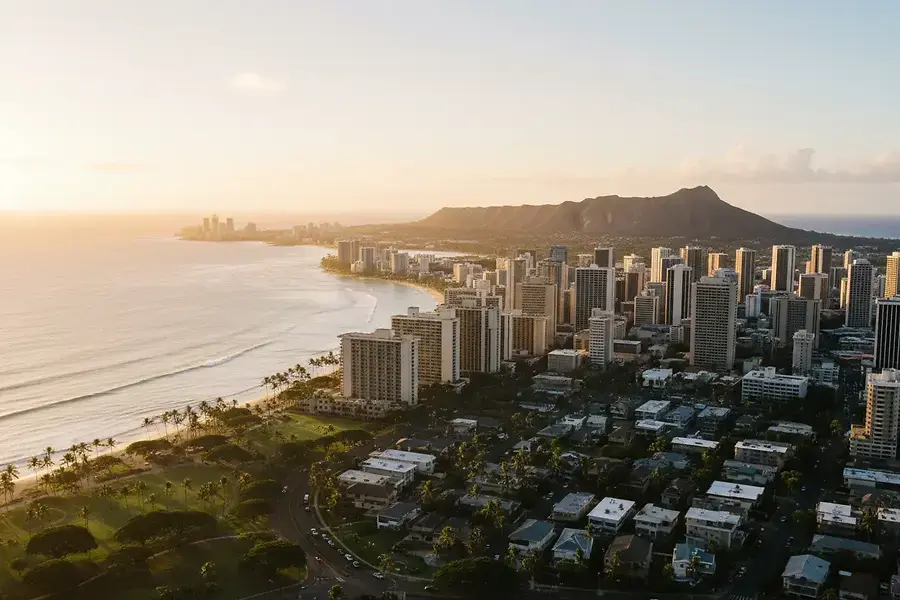 Honolulu Real Estate Market Cycles: Timing Your Residential or Commercial Sale