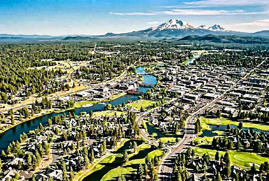 Relocating to Central Oregon: What to Know About Sunriver, Bend & La Pine