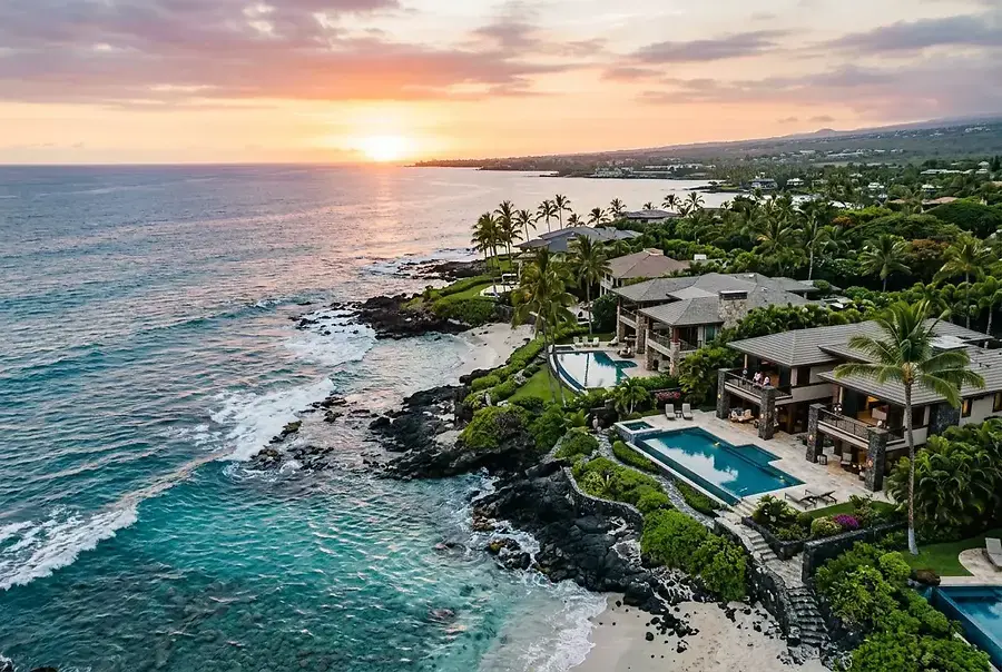 Kailua-Kona Waterfront Homes: Investment Value and Buyer Guide