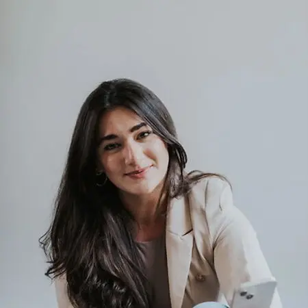 Caitlin Cynthia Durning 