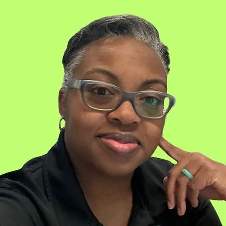 Mignon Coach MT Thomas