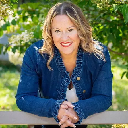 Stephanie Blackwell, LMSW, CASAC-T