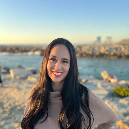 Dr. Natalia Blackman, PT, DPT, PCS