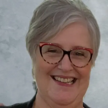 Tracy Hoeft-Hoffman