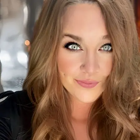 Nikki Leigh Williams