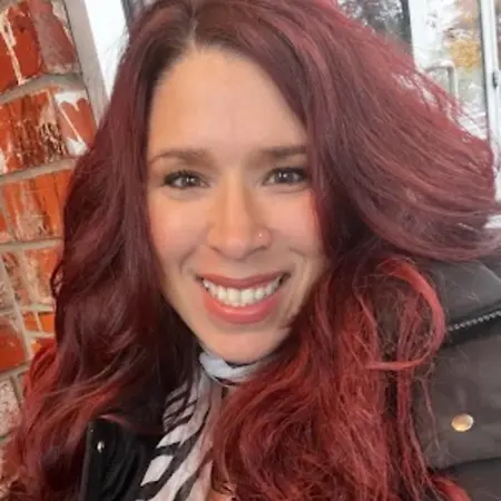 Veronica J Apodaca-Morado