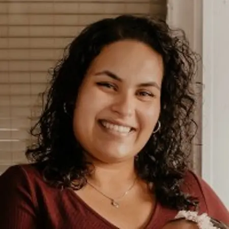 Stephanie (Calderon) Benito Vásquez