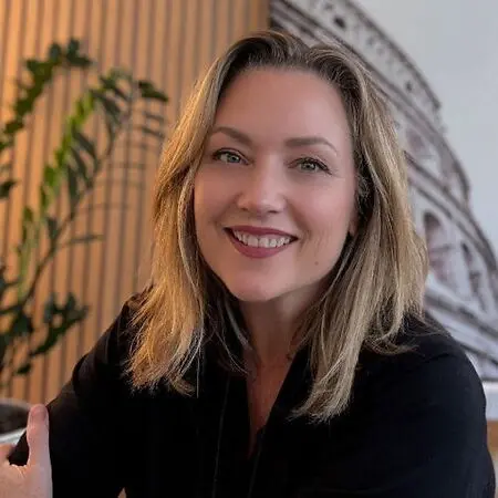 Senja Foster, LMFT, CCATP, NPT-C