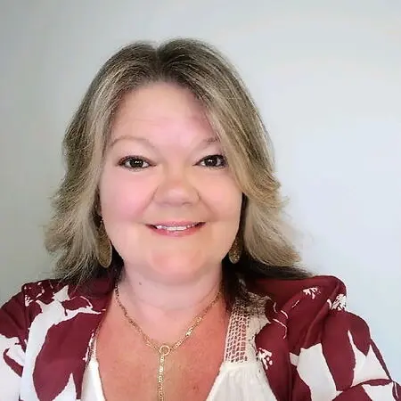 Lisa R. Martinez, RN