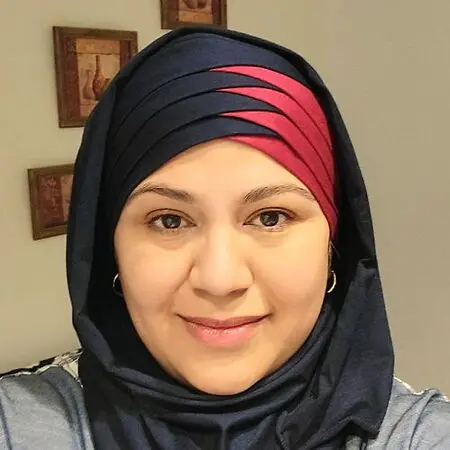 Muna Khan, LPN