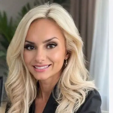 Eleni Koudanis, PMHMP